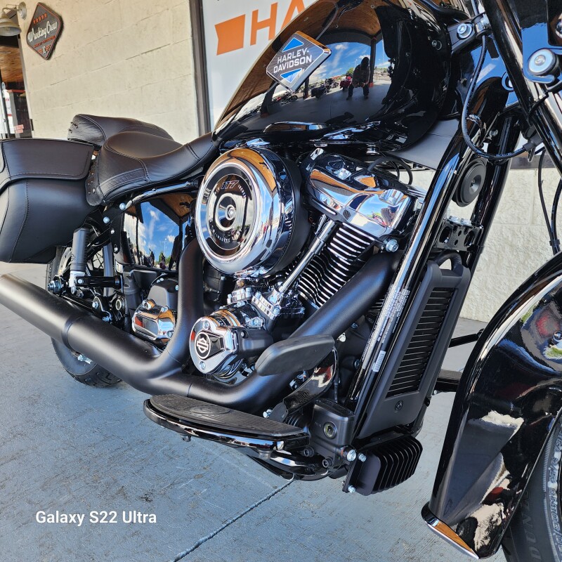2025 Harley-Davidson Heritage Classic – Timeless Cruiser at $23,349 - Photo 7
