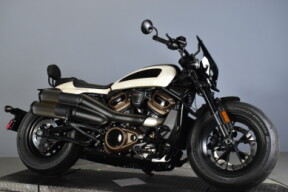 2022 Harley-Davidson® Sportster® S RH1250S thumb 2