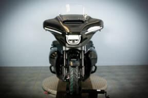 2025 Harley-Davidson® Street Glide™ Ultra FLHXU thumb 1