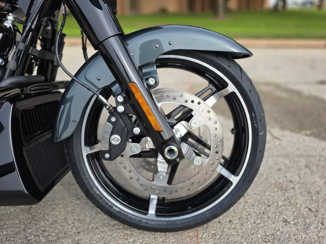 2025 Harley-Davidson Street Glide - Photo 2