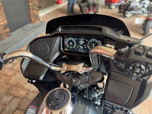 2025 Harley Davidson Road Glide FLTRX - Photo 2