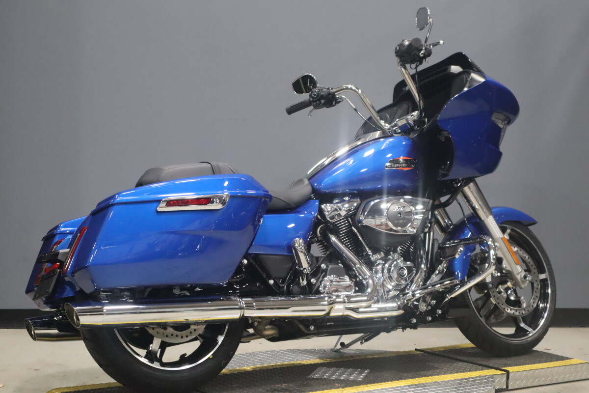 2025 Harley-Davidson Road Glide FLTRX - Photo 2