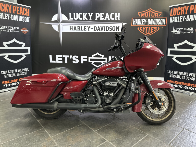 2020 Harley-Davidson<sup>®</sup> Road Glide<sup>®</sup> Special Billiard Red