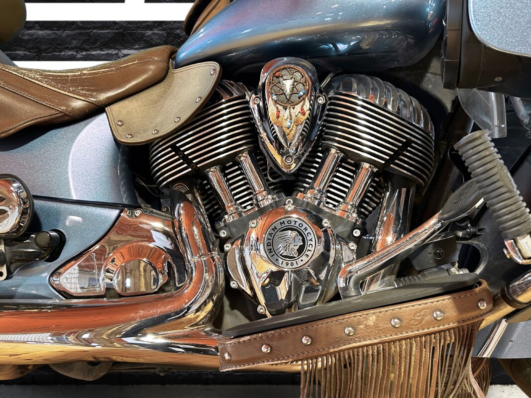 2016 Indian Roadmaster Light Blue - Photo 4