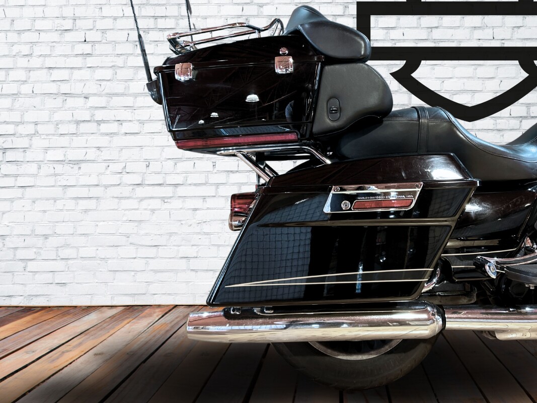 2013 Harley-Davidson Road Glide Ultra Vivid Black (Chrome Finish w/ Cast Whe - Photo 5