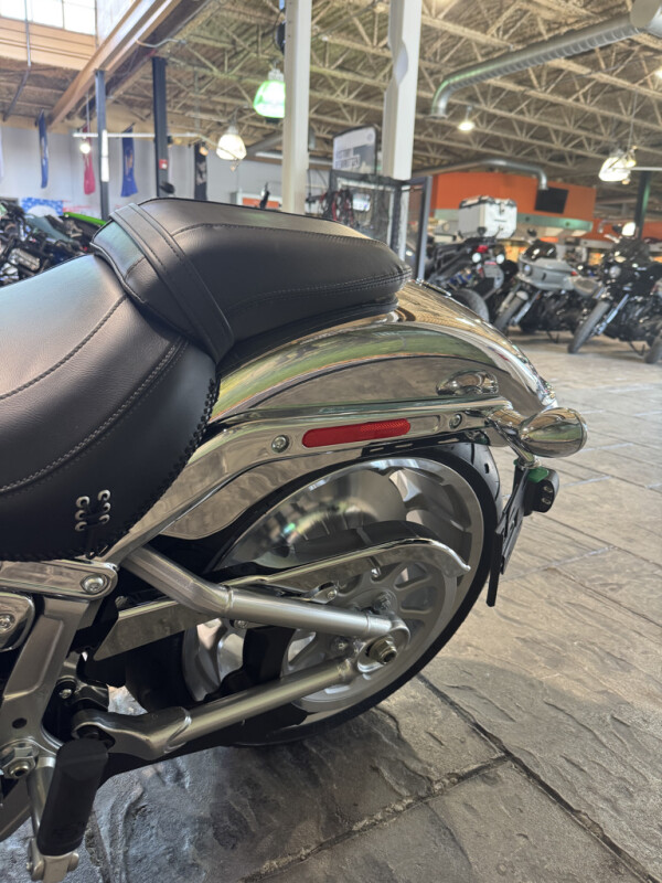 2025 Harley-Davidson Fat Boy Gray Ghost No Gimmicks, No Hidden Fees, photo 12