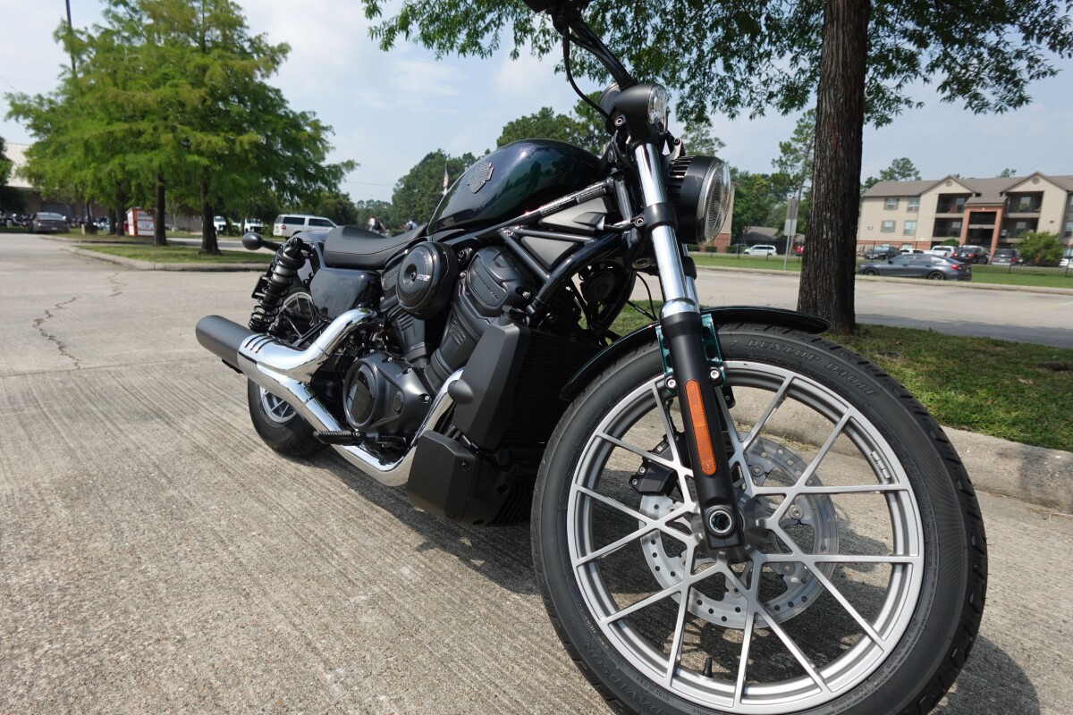 2025 Harley-Davidson Nightster RH975 - Photo 2