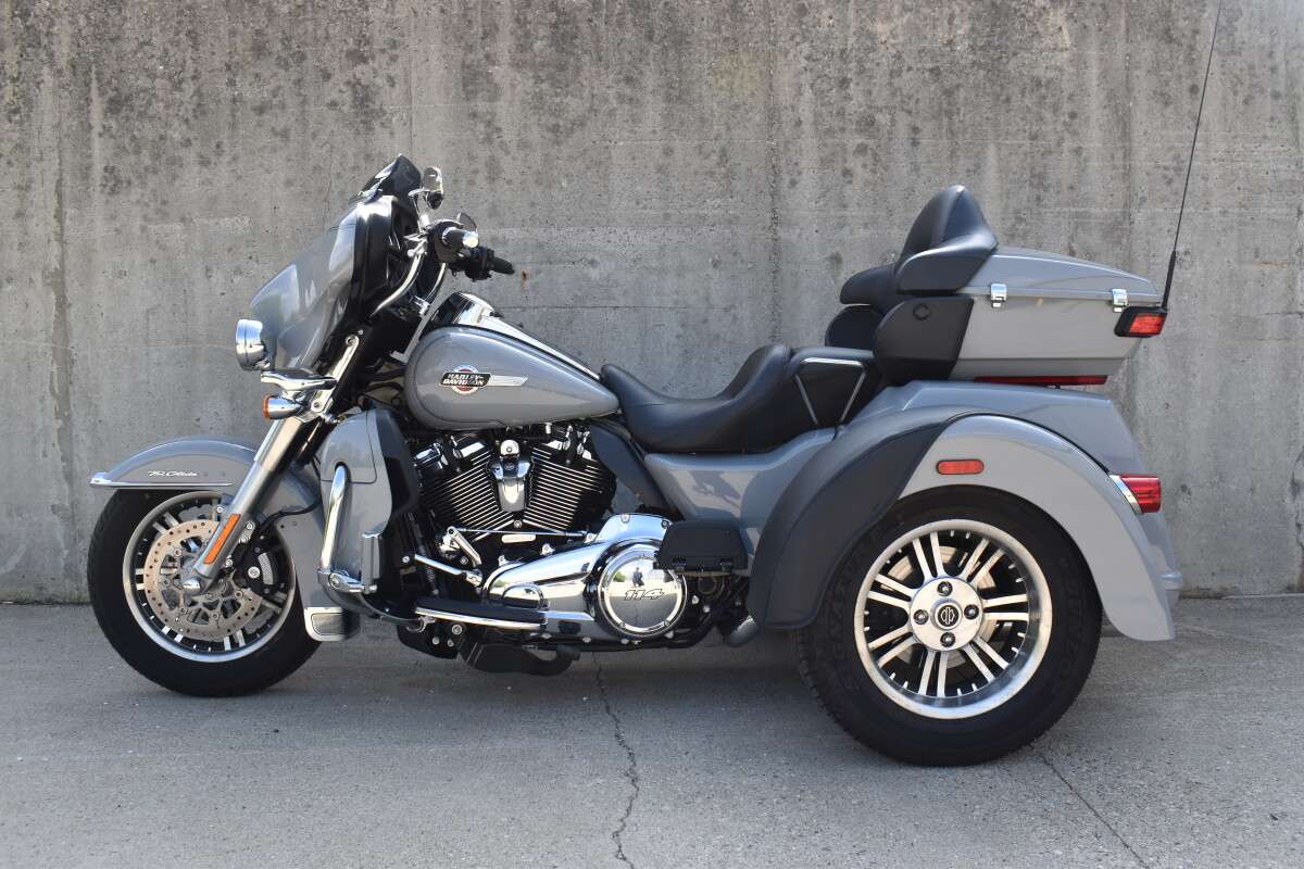 2024 Harley-Davidson Tri Glide Ultra FLHTCUTG - Photo 5