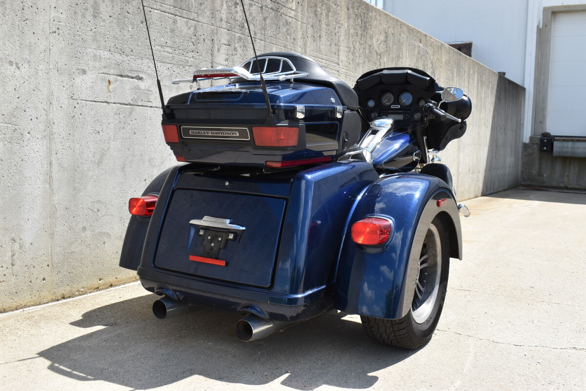 2013 Harley-Davidson Tri Glide Ultra Classic FLHTCUTG - Photo 9