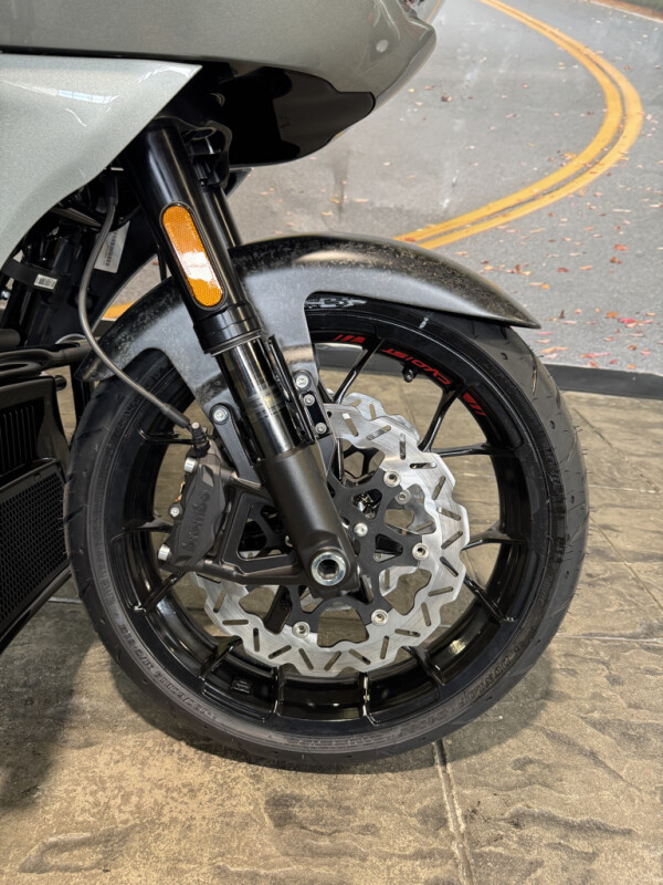 2025 Harley-Davidson CVO Road Glide ST - Photo 7