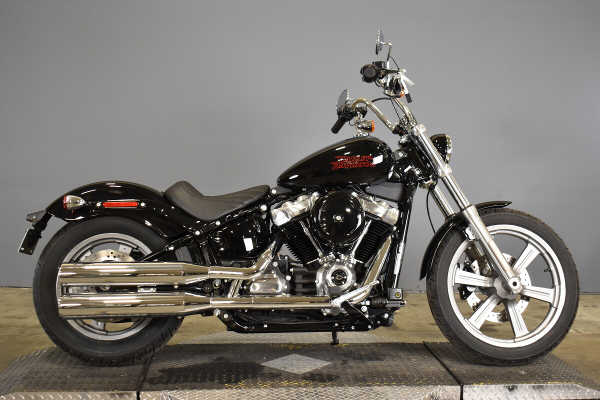 2024 Harley-Davidson Softail Standard FXST