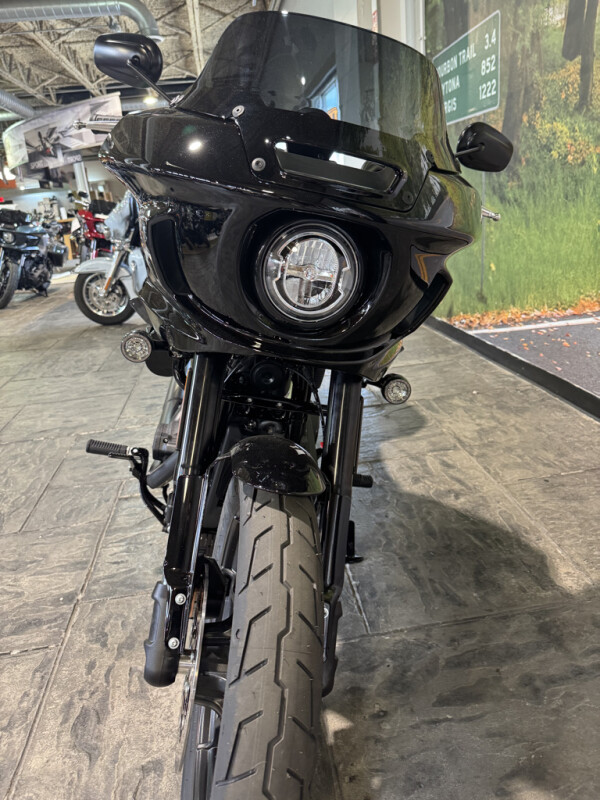 2025 Harley-Davidson Low Rider ST - Photo 9