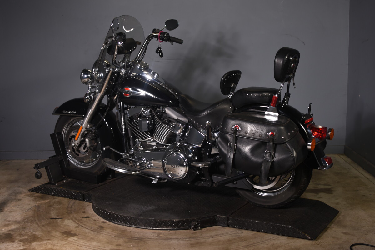 2016 Harley-Davidson Heritage Softail Classic FLSTC - Photo 7