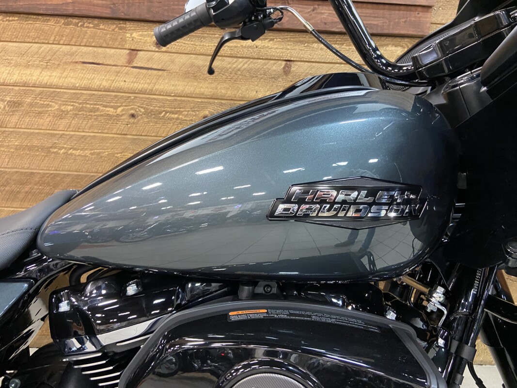 2025 Harley-Davidson Road Glide Iron Horse Metallic - Black Finish FLTRX - Photo 2
