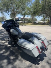 2025 Harley-Davidson<sup>®</sup> Road Glide® thumb 0
