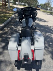 2025 Harley-Davidson<sup>®</sup> Road Glide® thumb 1