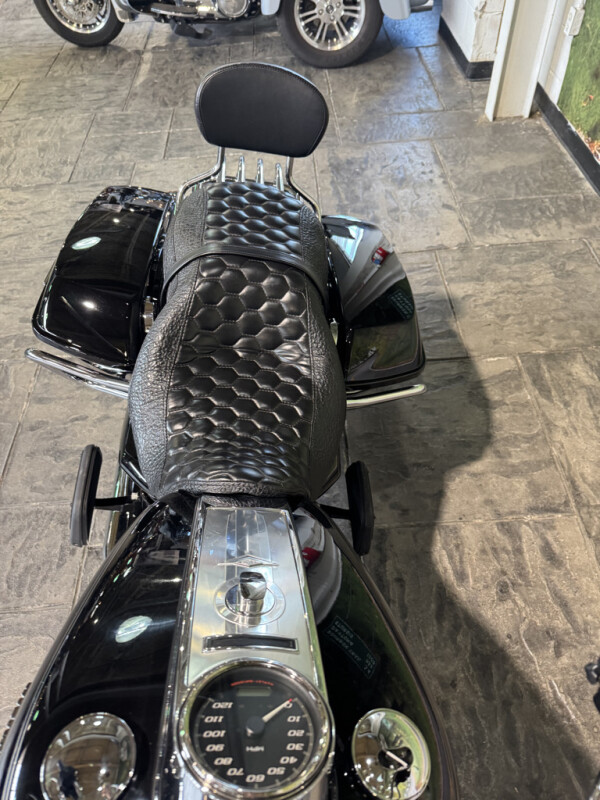 2017 Harley-Davidson® Road King®, photo 18