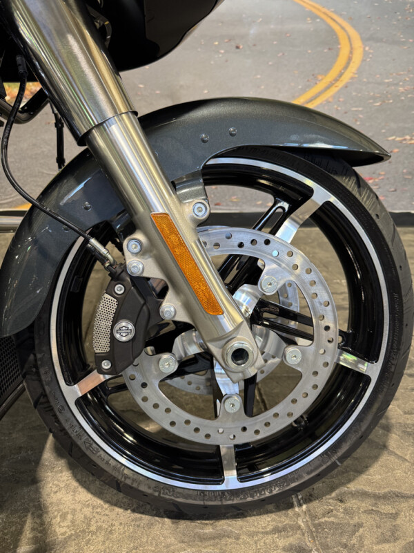 2025 Harley-Davidson Road Glide - Photo 7