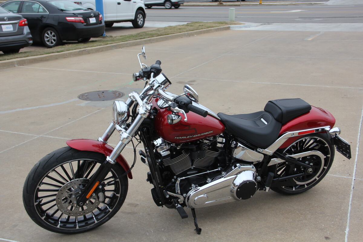 2025 Harley-Davidson Breakout - Photo 6