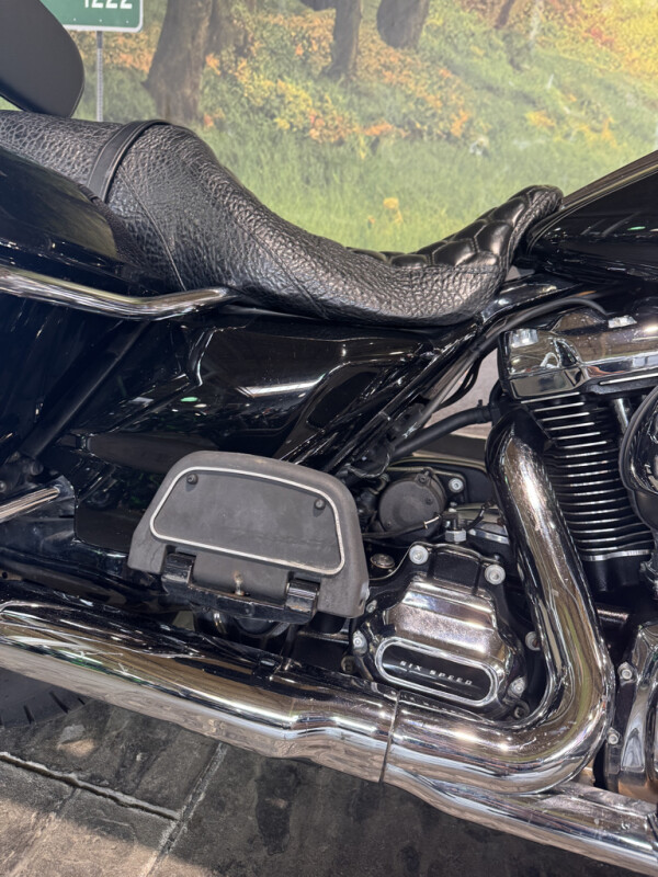2017 Harley-Davidson® Road King®, photo 4