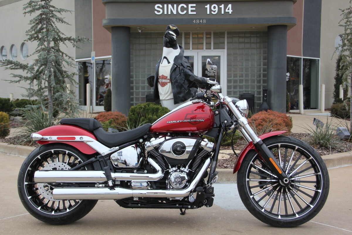 2025 Harley-Davidson Breakout - Photo 2