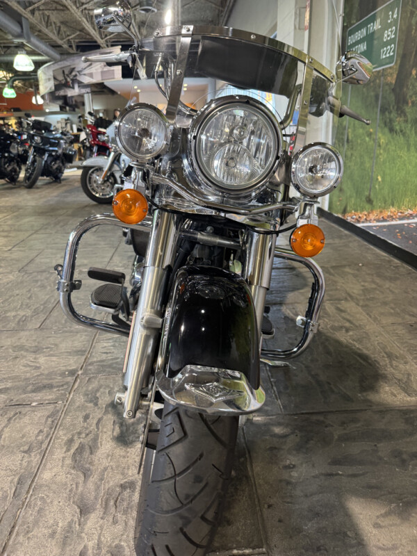 2017 Harley-Davidson® Road King®, photo 8