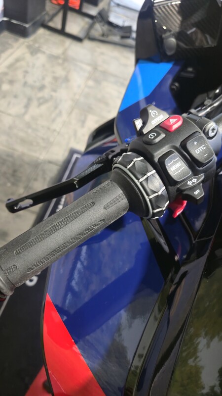 2025 BMW Motorrad M 1000 XR | $1,500 Cash Rebate, photo 15