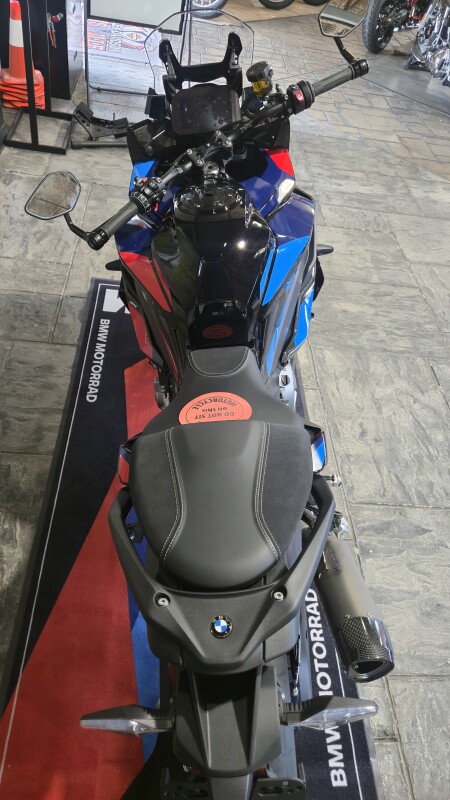 2025 BMW Motorrad M 1000 XR - Photo 10