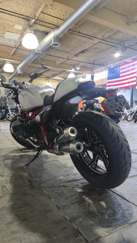 2025 BMW Motorrad R 12 nineT - Option 719, photo 31