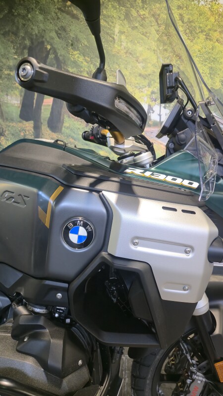 2025 BMW Motorrad R 1300 GS Adventure - Option 719 - Photo 7
