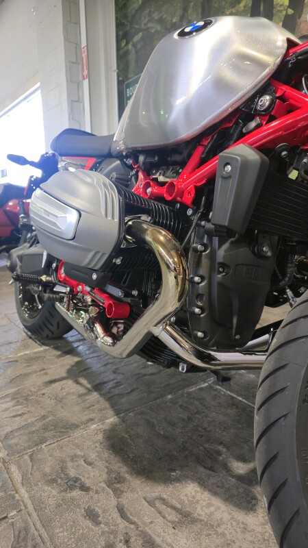 2025 BMW Motorrad R 12 nineT - Option 719 - Photo 5