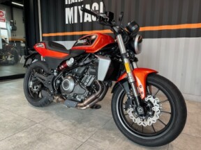 2024 Harley-Davidson<sup>®</sup> Harley-Davidson X™ 350 thumb 2