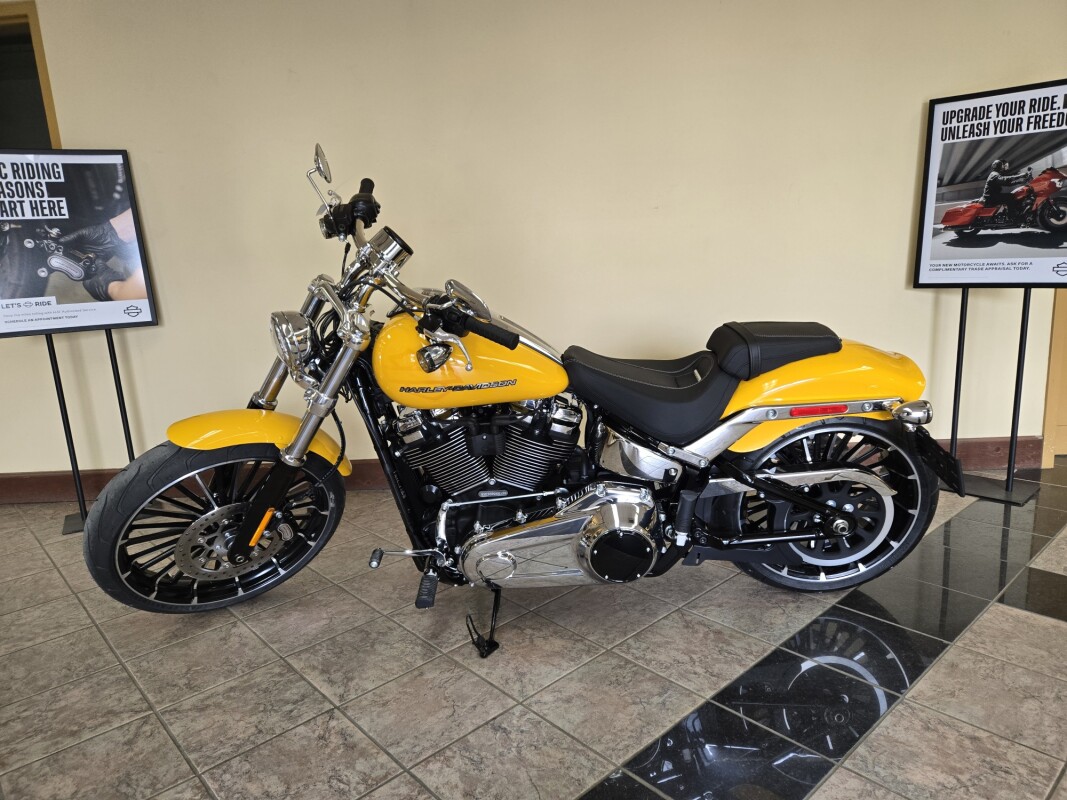2025 Harley-Davidson Breakout Centerline