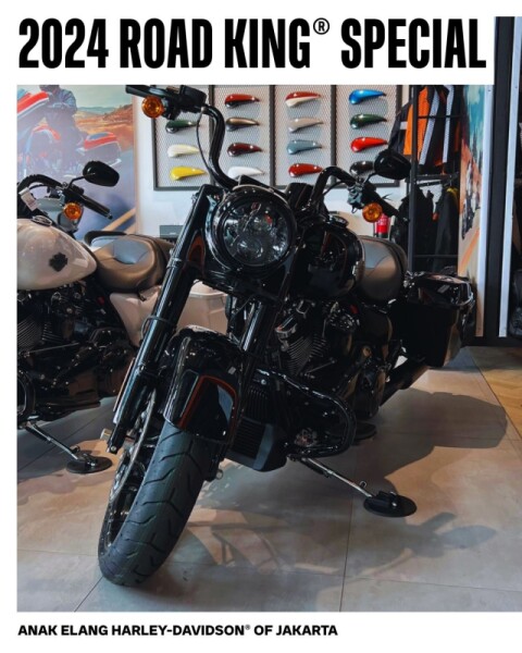 2024 Harley-Davidson<sup>®</sup> Road King<sup>®</sup> Special Vivid Black
