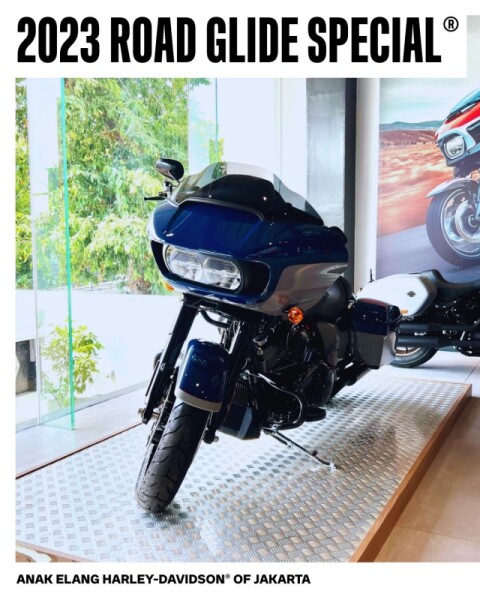 2023 Harley-Davidson<sup>®</sup> Road Glide<sup>®</sup> Special Billiard Blue/Billiard Gray - Black 