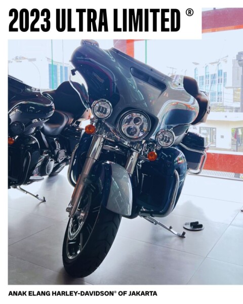 2023 Harley-Davidson<sup>®</sup> Ultra Limited Bright Billiard Blue/Billiard Gray