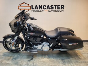 2025 Harley-Davidson<sup>®</sup> Street Glide® Vivid Black FLHX thumb 1