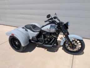 2025 Harley-Davidson<sup>®</sup> Freewheeler® Billiard Gray thumb 0