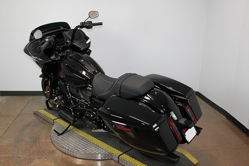 Harley-Davidson Road Glide 2025 FLTRX 84596274 MDNGHT FIRSTORM - Photo 4