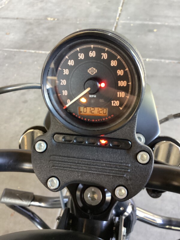XL 883N 2022 Iron 883 - Photo 7