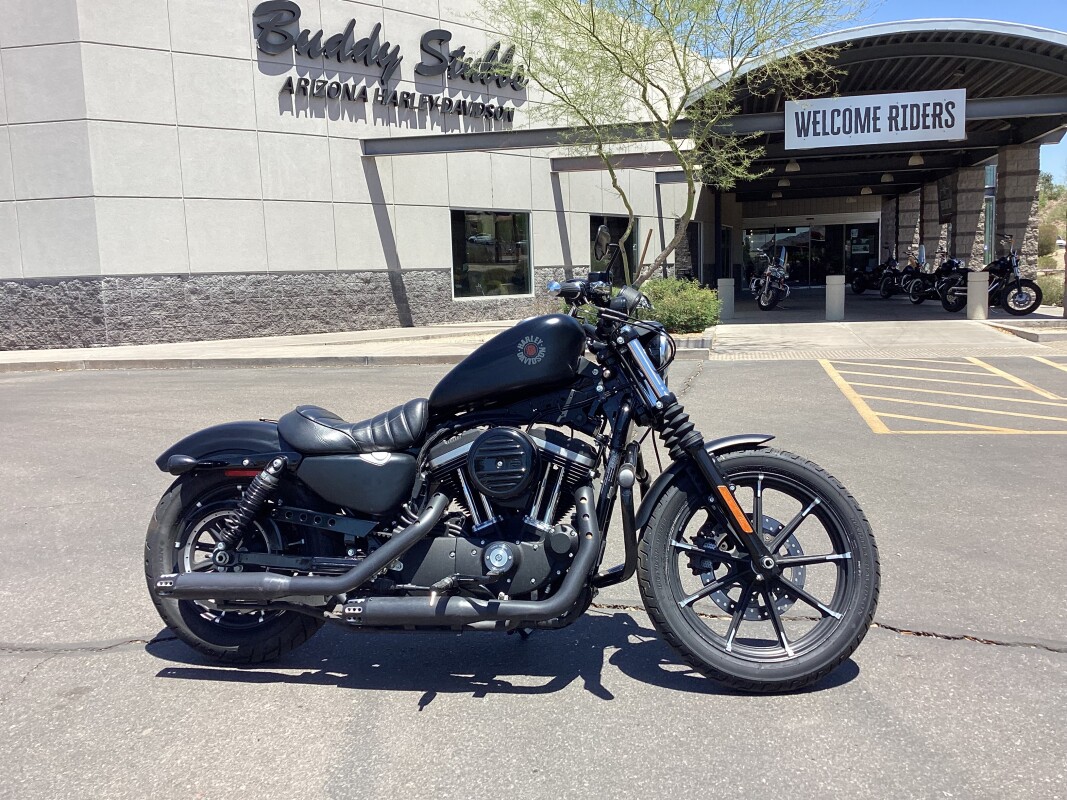 XL 883N 2022 Iron 883