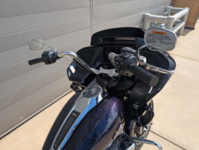 2025 Harley-Davidson<sup>®</sup> Road Glide® Mystic Shift thumb 0
