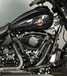 2025 Harley-Davidson Road Glide FLTRX MDNGHT FIRESTORM - Photo 6