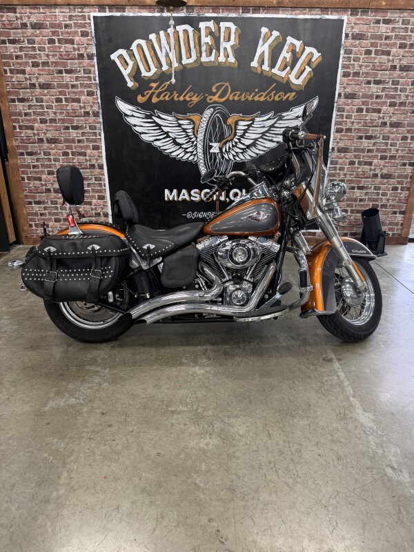 2015 Harley-Davidson® Heritage Softail® Classic FLSTC