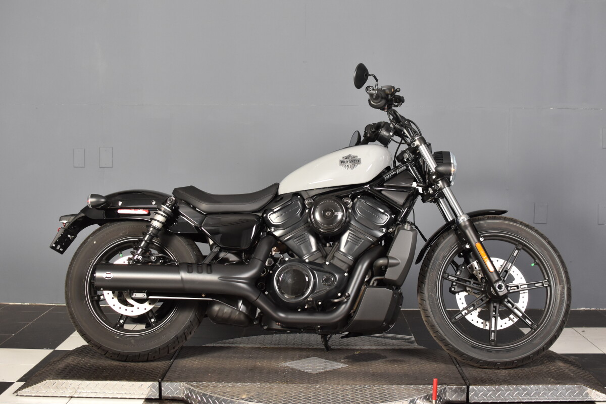 2025 Harley-Davidson® Nightster® RH975 | Desert Wind Harley-Davidson®