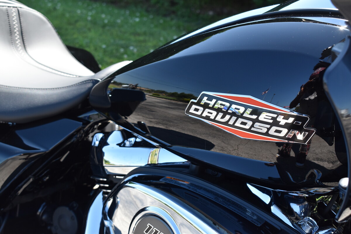 2025 Harley-Davidson Road Glide – Performance Touring Motorcycle - Photo 10