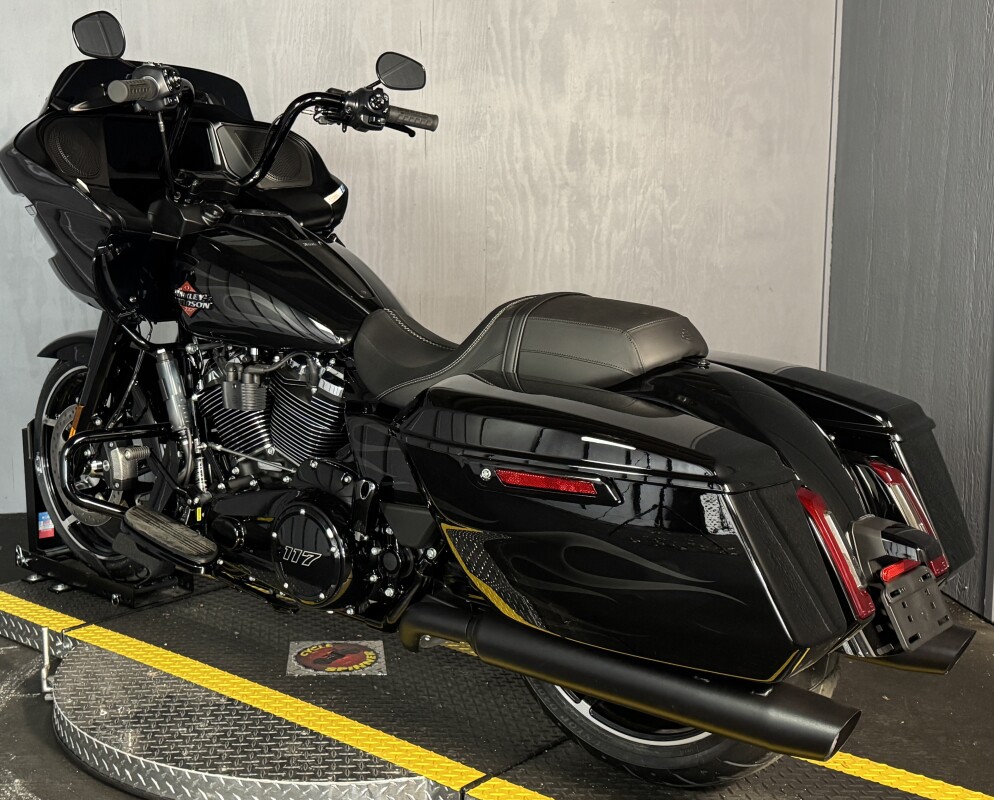 2025 Harley-Davidson Road Glide FLTRX MDNGHT FIRESTORM - Photo 10