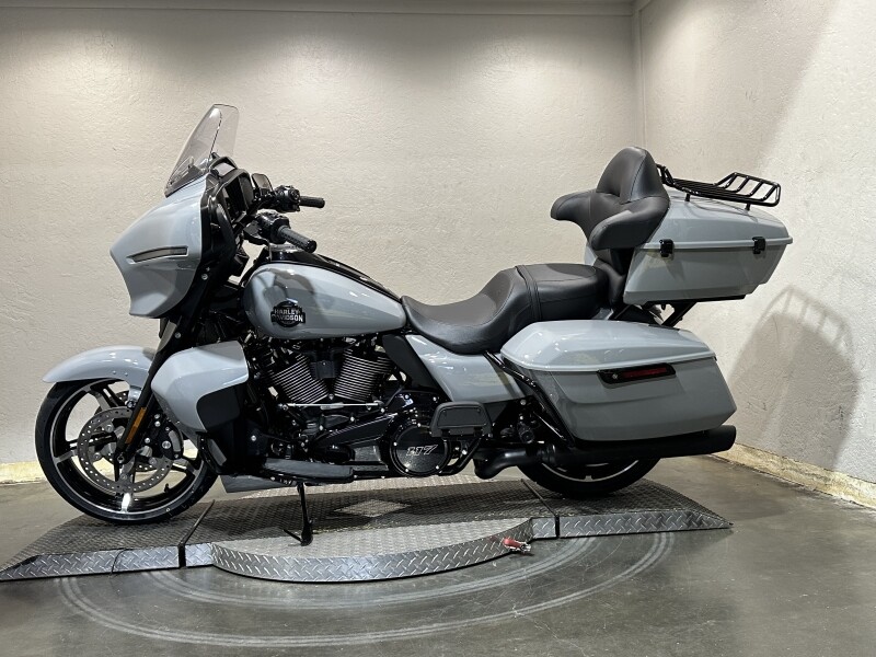 Harley-Davidson Street Glide Ultra 2025 FLHXU 84590879 BILLIARD GRAY - Photo 7