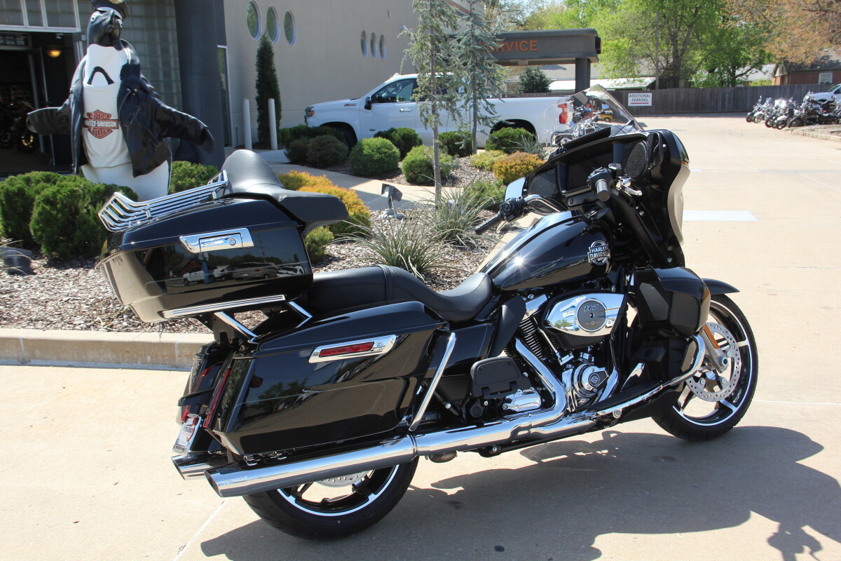 2025 Harley-Davidson Street Glide Ultra - Photo 5