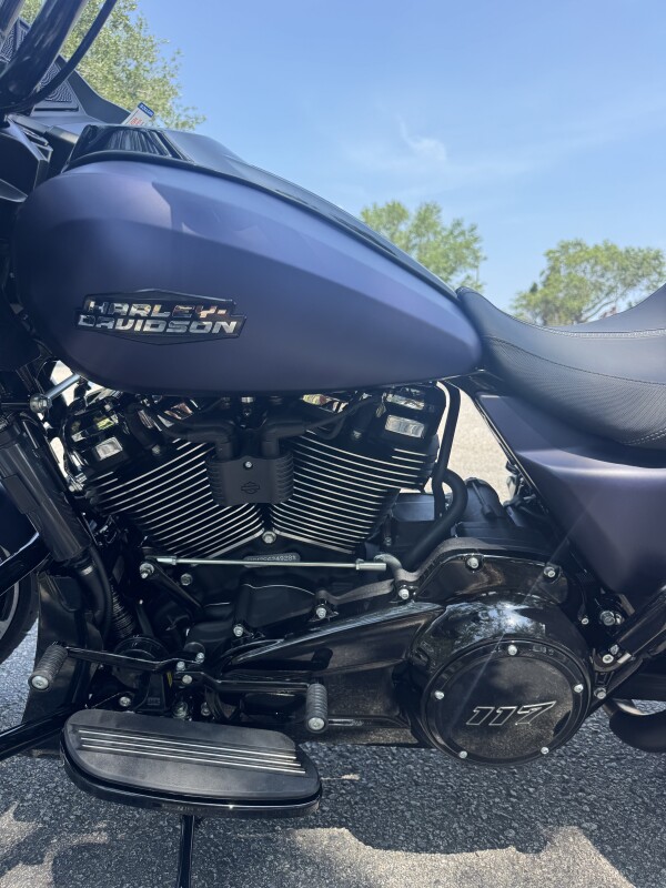 2025 Harley-Davidson Road Glide - Photo 8
